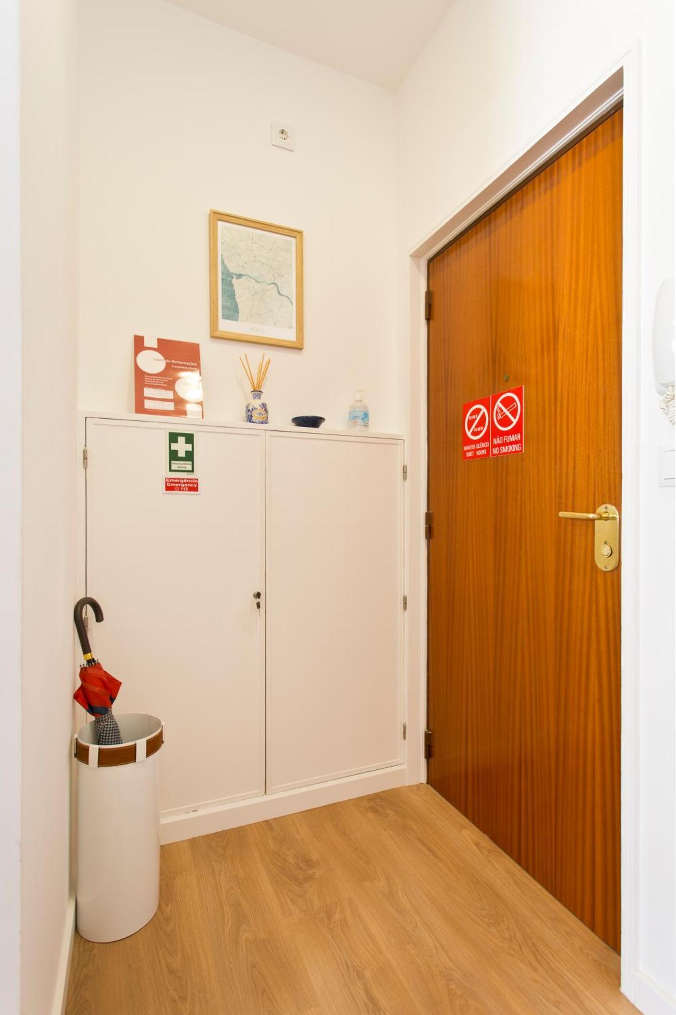 Casa Roberto - Studio Apartment, Lift, Ac, Car Parking - Extra Porto Ngoại thất bức ảnh